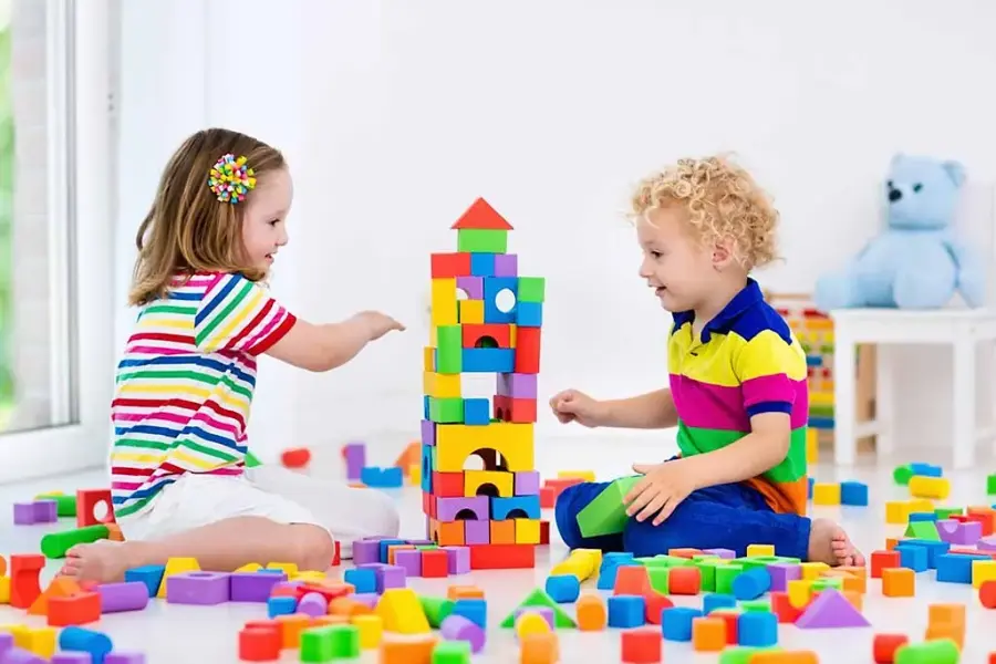 Van Lego tot Kinetisch Zand: Het beste creatieve speelgoed voor kinderen en volwassenen
